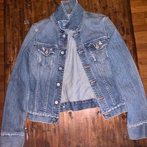 Buckle Jean Jacket! Large